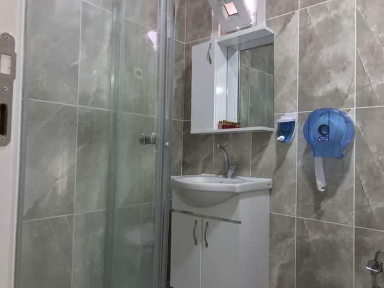 New Beylerbeyi Hotel อิสตันบูล ภายนอก รูปภาพ